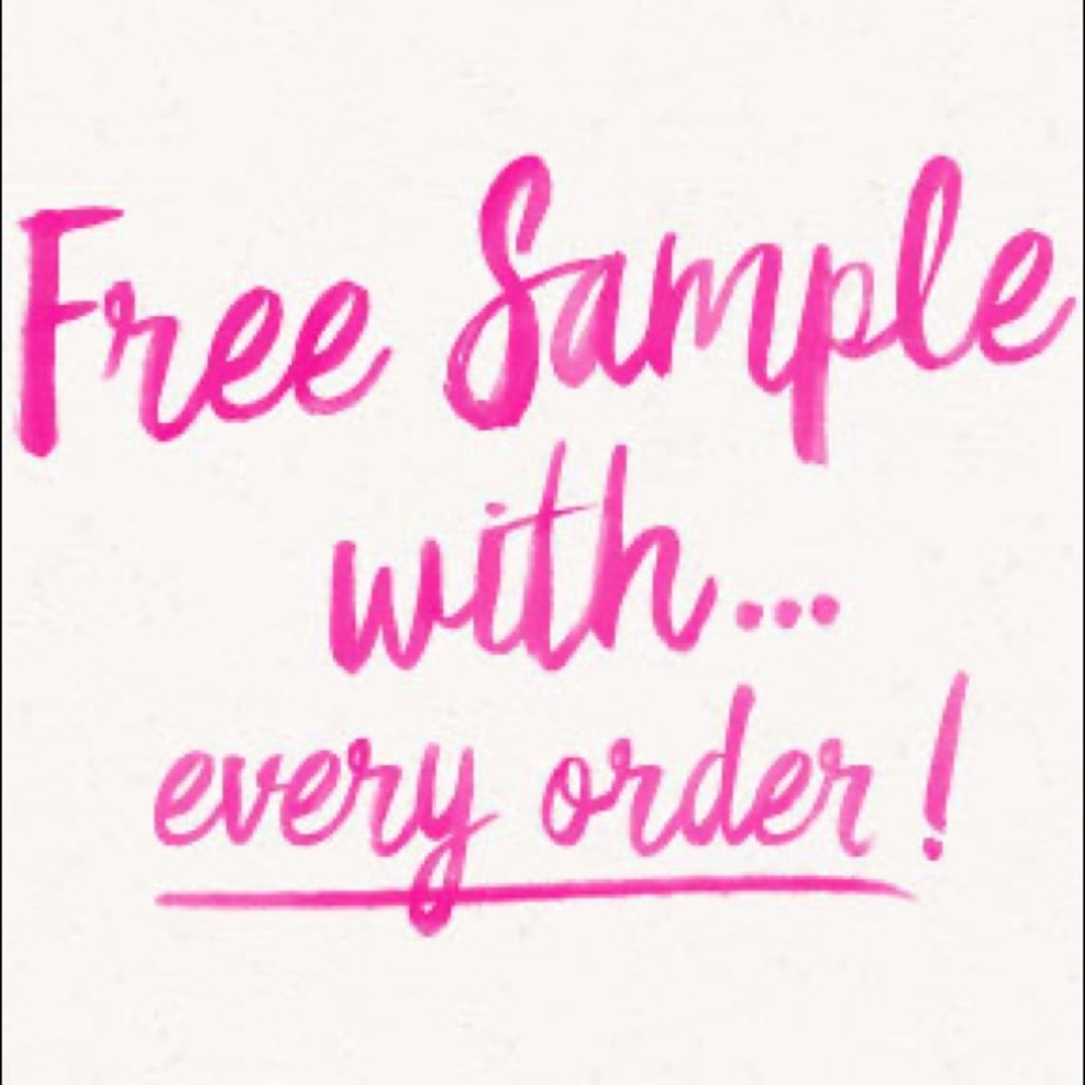 ‼️‼️ Free sample with every order